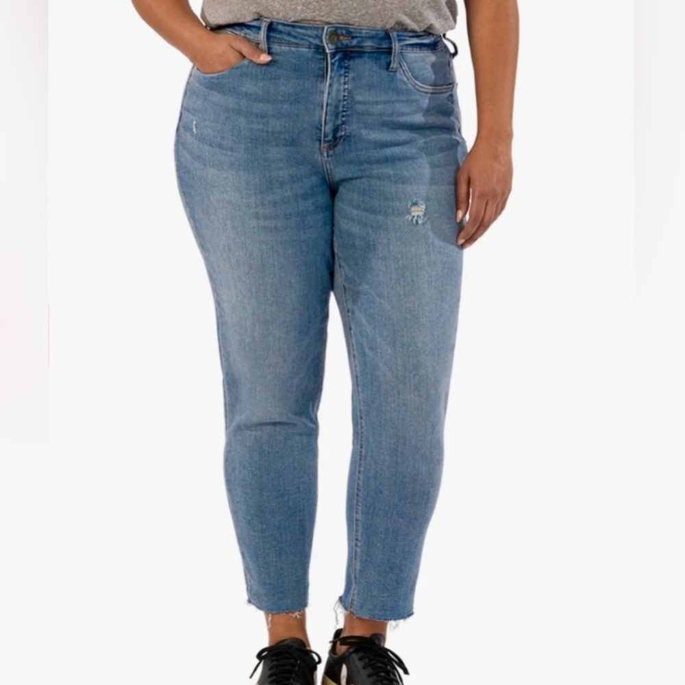KFTK Rachel High Rise Mom Jean